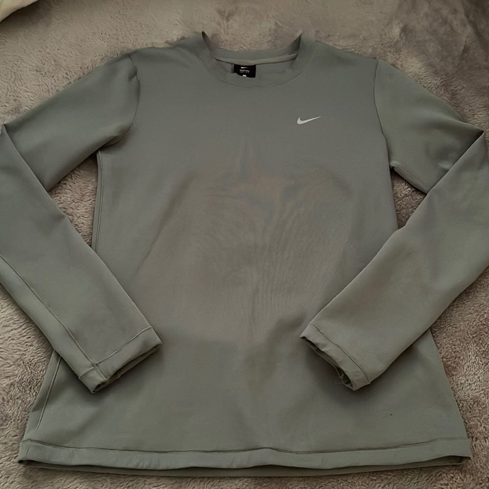 More for fall weather,like brand new no stains at all! Soft!